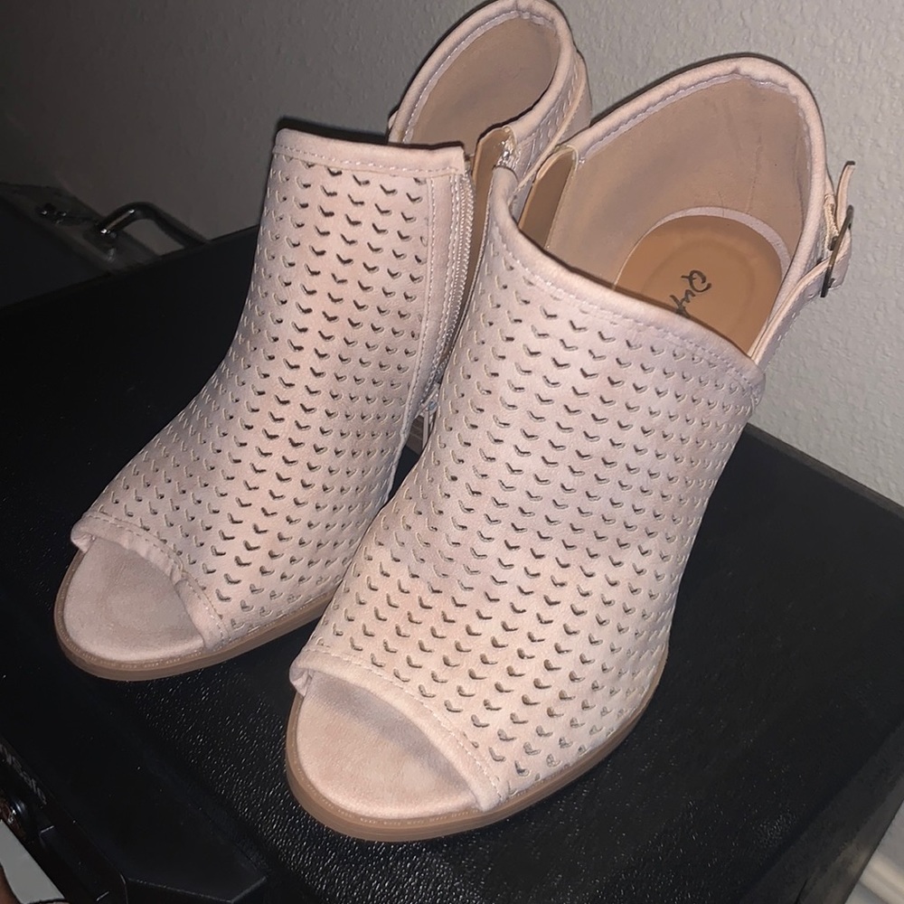 Qupid heels